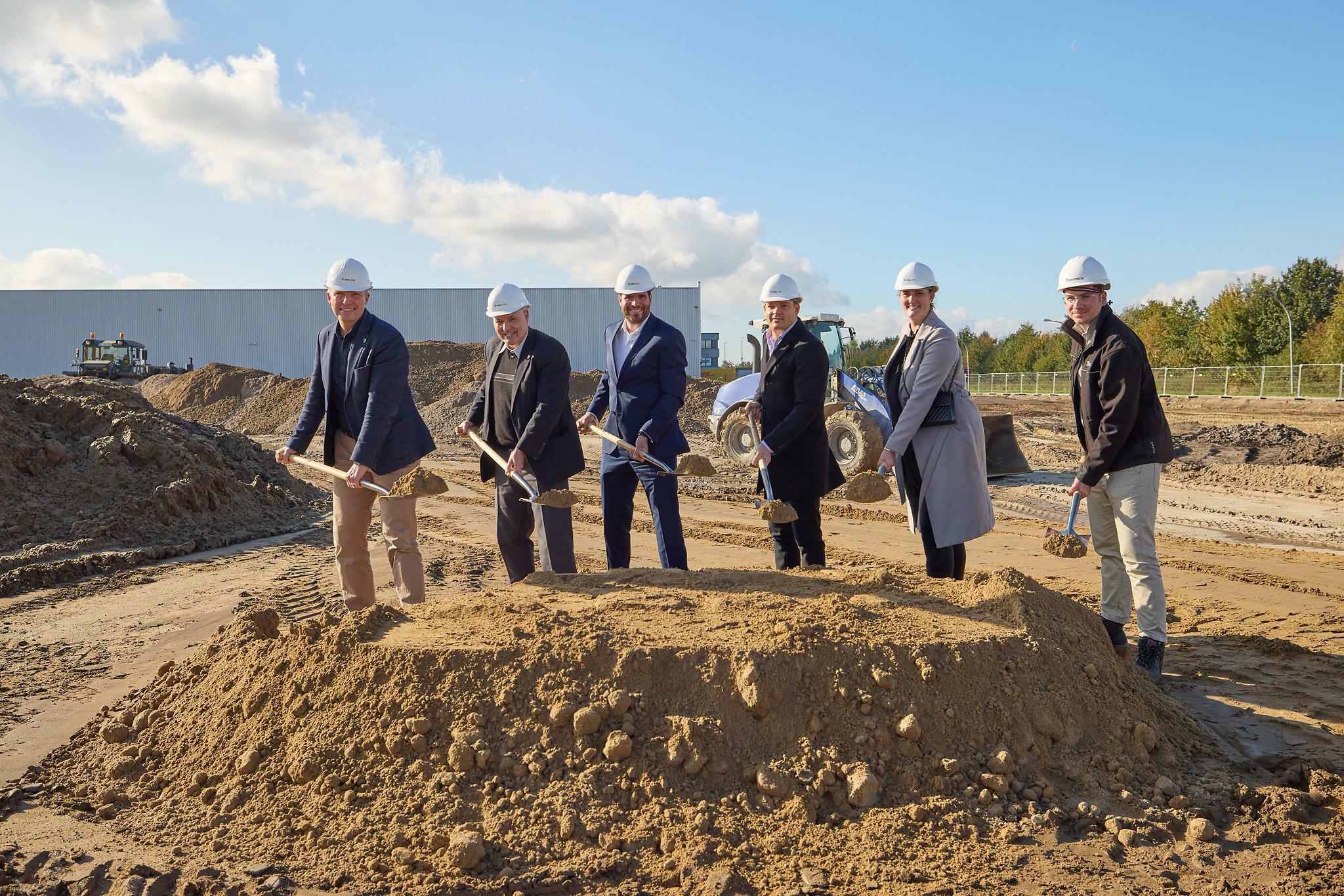 Groundbreaking Neu Wulmstorf Group Photo 