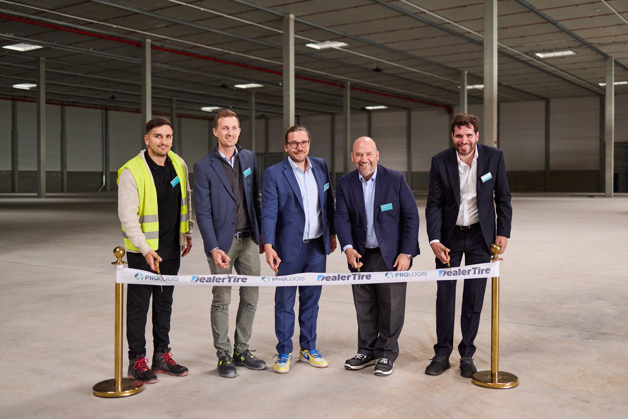 Prologis ribbon cutting of building in Gernsheim